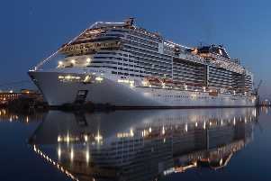 Msc CRUISE SHIP passengers enoying dubai city tour from dubai cruise terminal, desert safari, morning desert safari on Dubai Shore Excursions for MSC Cruises – MSC Bellissima